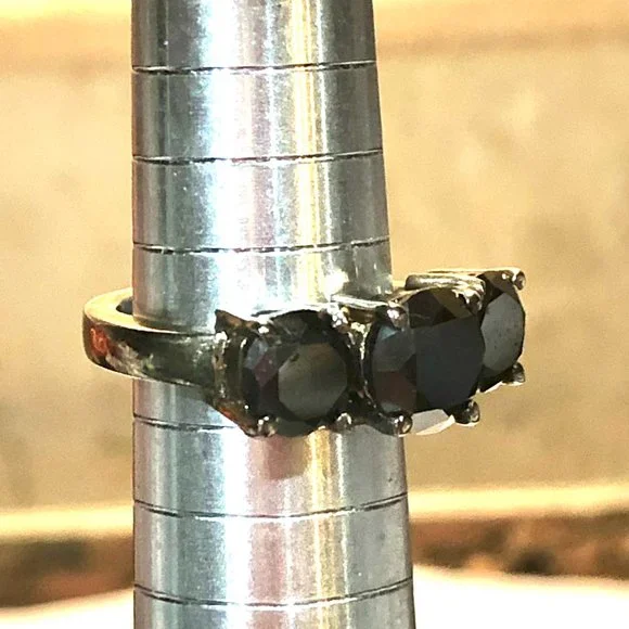 Genuine 2 CTs of 3 Black Diamonds 925 Sterling Silver Ring - Picture 7 of 12